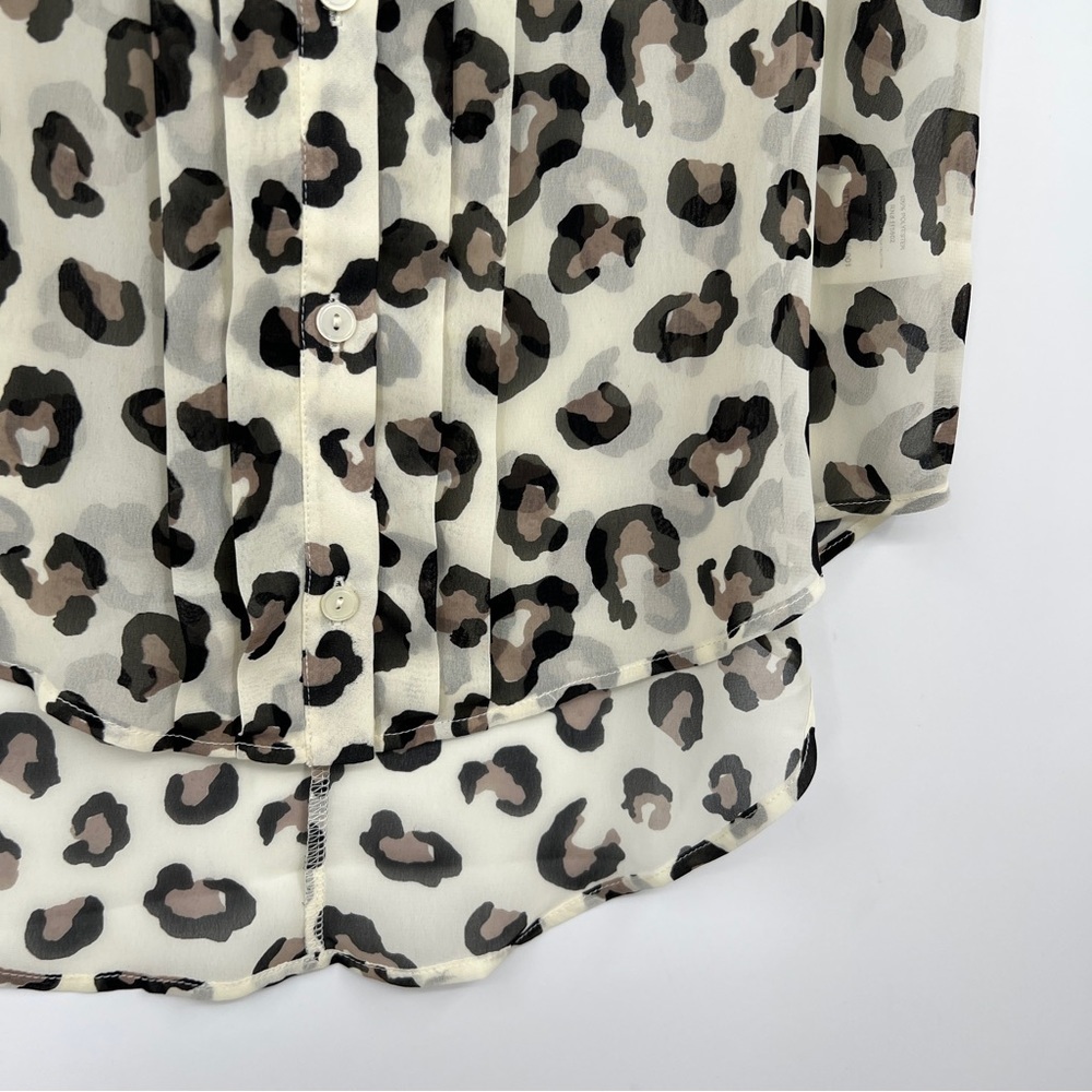 Lush Sheer Pintuck Leopard Animal Print Sleeveless Buttondown High-low Blouse - Picture 9 of 12